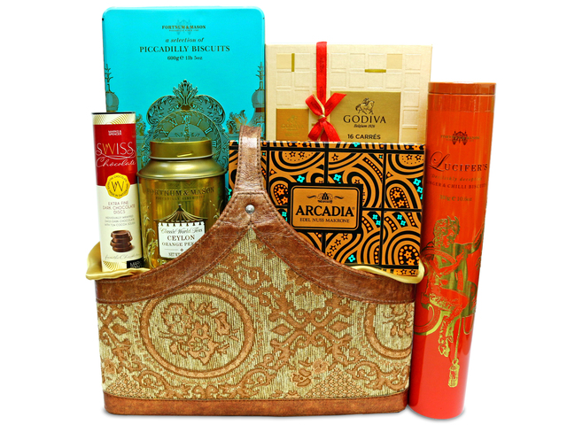 Wine n Food Hamper - Diwali premium hamper 9 - L36669442 Photo